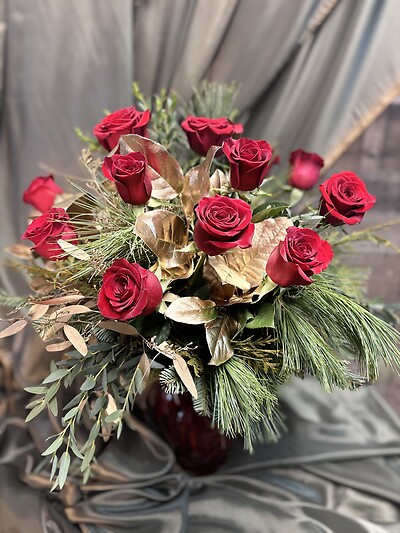 Grand Holiday Roses